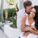 How a Love Manifestation Coach Can Help You Attract the Relationship of Your Dreams